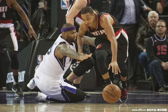 在前锋线上 在前锋线上