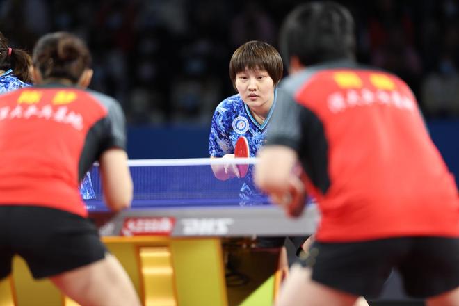 也展现了中 也展现了中