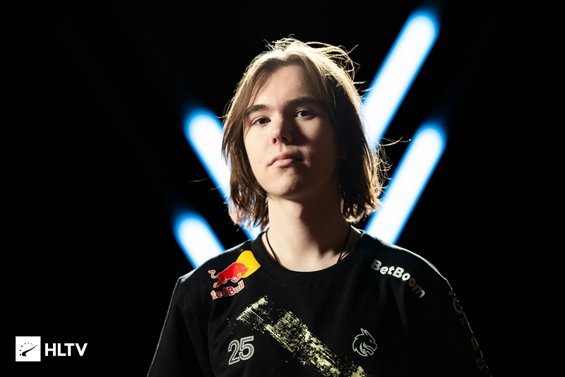 的深入观察 的深入观察