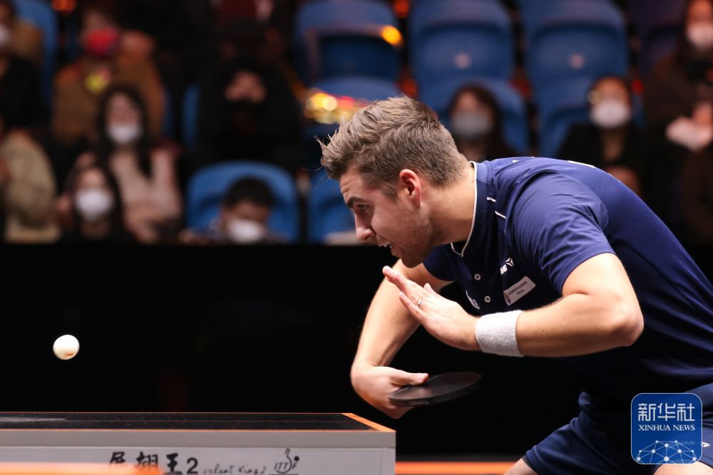 根据法尔克 根据法尔克